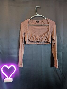 Dynamite Dusty Rose Long-Sleeve Cropped Ruffle Top Minimalist Elastic Band